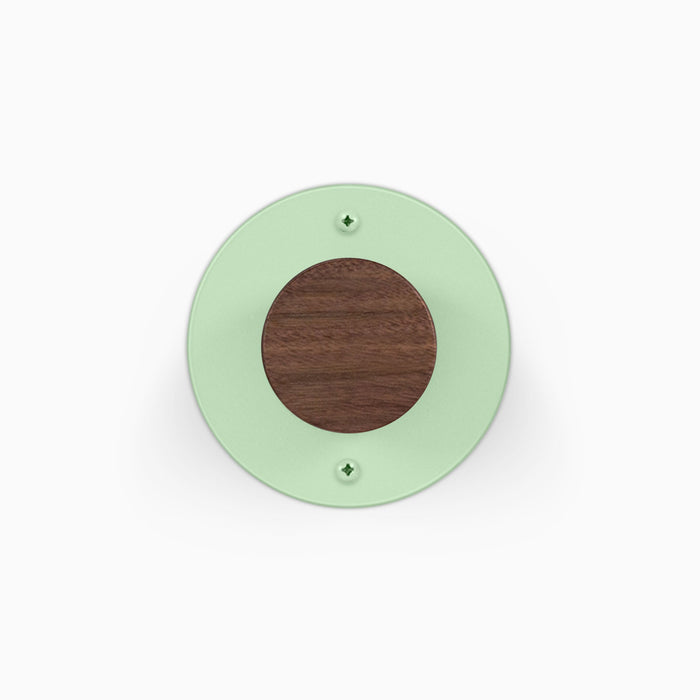 Walnut Clear / Minty Breath