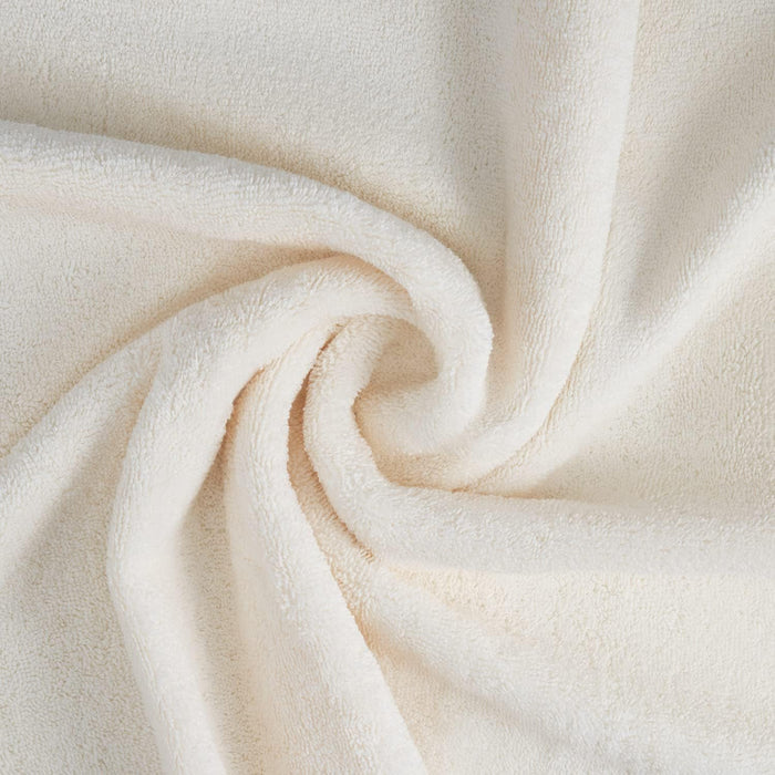 TM Home Luxury  Hotel Towels 140*70 – 100% Egyptian Cotton – Soft, Absorbent, and Durable