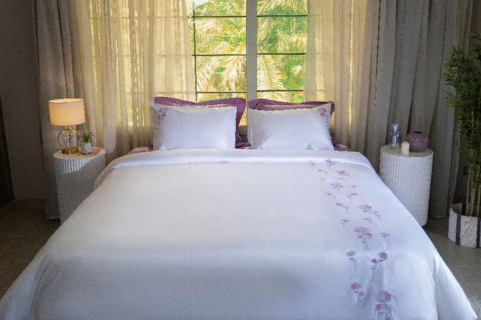 TM Home “Sharm Flower” 3-Piece Embroidered Bedding Set 100% Egyptian Cotton – 600TC – 150,000-Stitch Floral Elegance