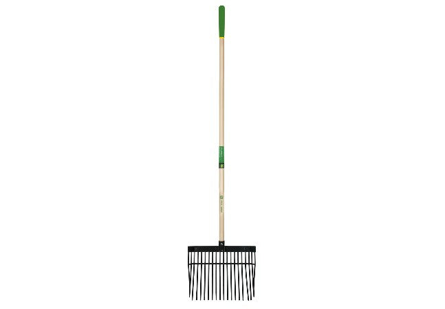 Truper John Deere Poly Bedding Fork 18 Tine Hardwood Handle
