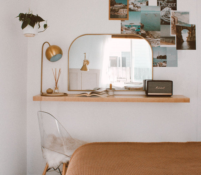 Yuri-floating-desk_hardware-minor-template__60807.jpg